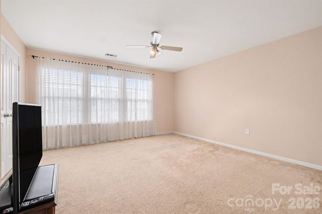 14212 Waterlyn Drive, Charlotte, NC 28278