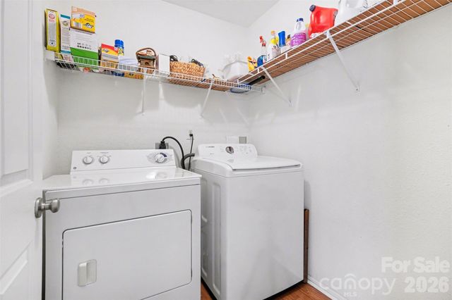 14212 Waterlyn Drive, Charlotte, NC 28278