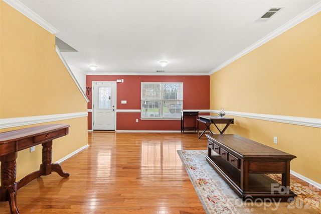 14212 Waterlyn Drive, Charlotte, NC 28278