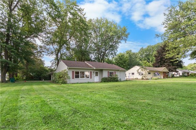6240 Montrose Drive, Madison, OH 44057