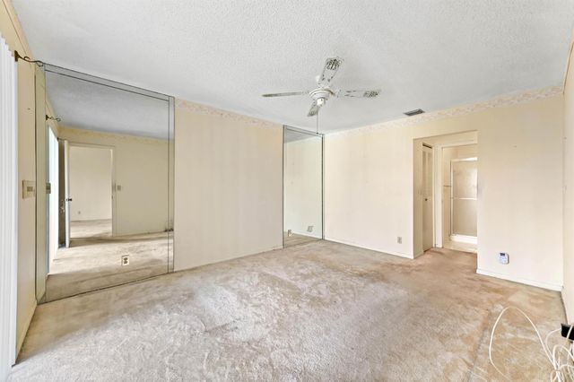 7665 Tahiti Lane 203, Lake Worth, FL 33467