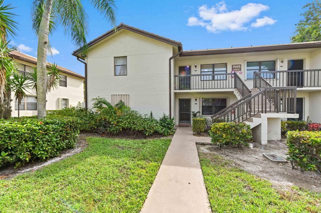 7665 Tahiti Lane 203, Lake Worth, FL 33467