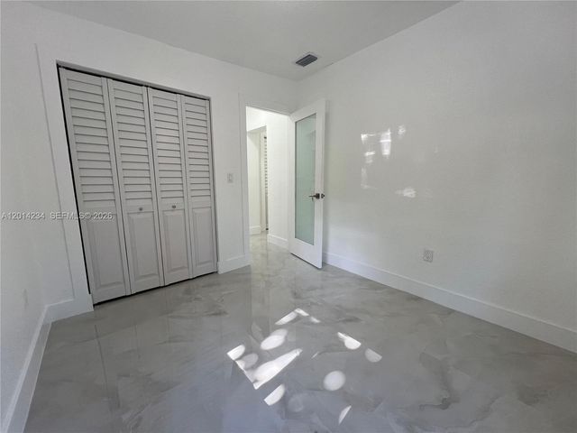 6150 SW 16th St, West Miami, FL 33155
