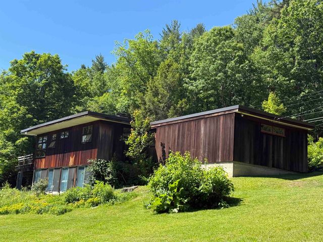 211 Pleasant Valley Road, Brattleboro, VT 05301