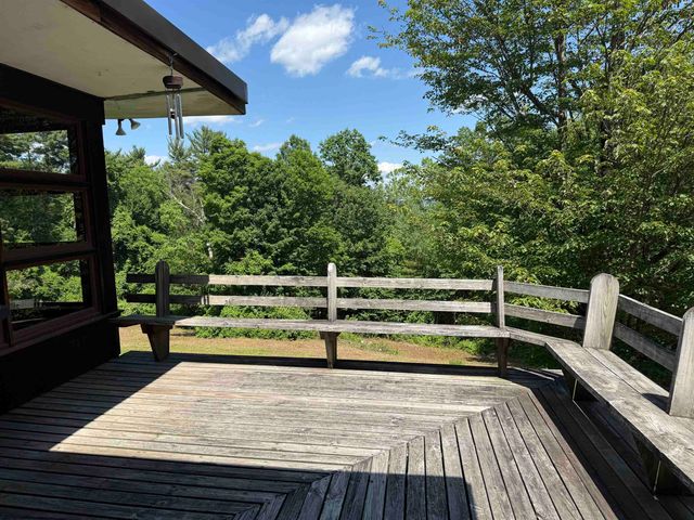 211 Pleasant Valley Road, Brattleboro, VT 05301