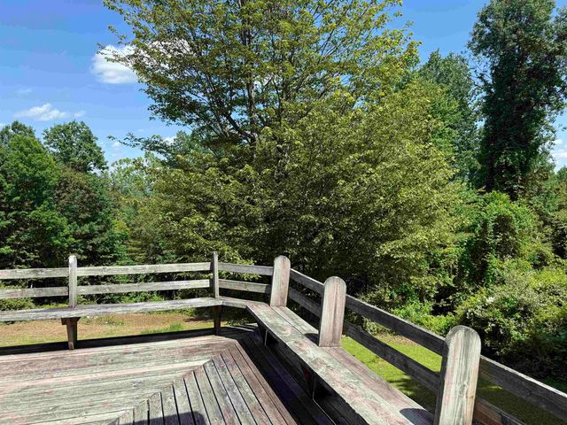 211 Pleasant Valley Road, Brattleboro, VT 05301