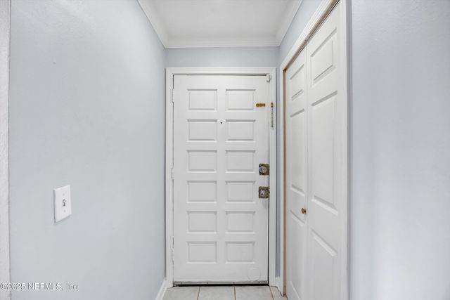 6528 VALEROSA Court 2, Jacksonville, FL 32217