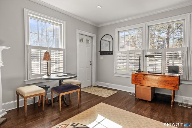 83 South Avenue APT C, New Canaan, CT 06840