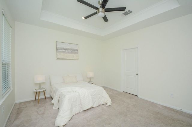 18134 S Sonresa Way, Tomball, TX 77377