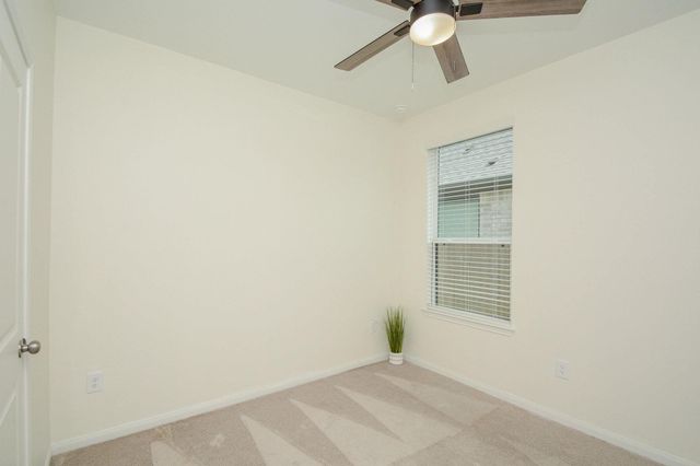 18134 S Sonresa Way, Tomball, TX 77377