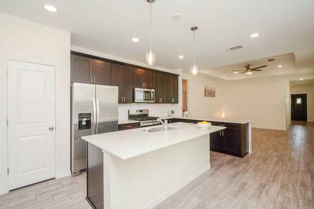 18134 S Sonresa Way, Tomball, TX 77377