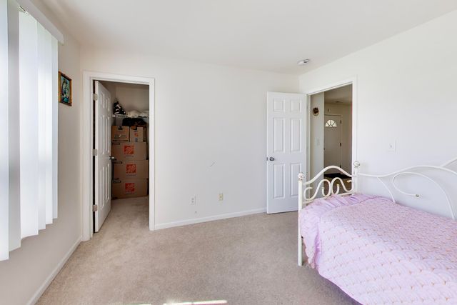 1230 W 82nd Lane, Merrillville, IN 46410