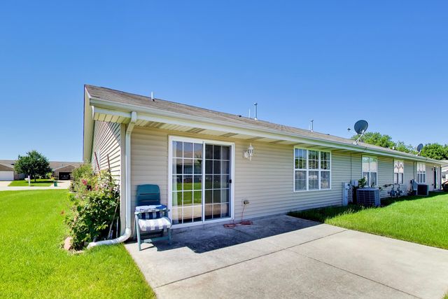 1230 W 82nd Lane, Merrillville, IN 46410