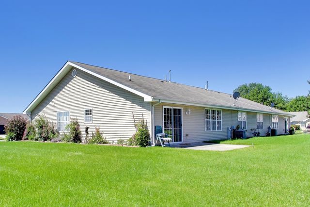 1230 W 82nd Lane, Merrillville, IN 46410