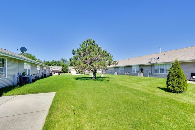 1230 W 82nd Lane, Merrillville, IN 46410