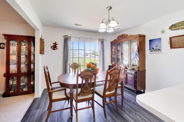 1230 W 82nd Lane, Merrillville, IN 46410
