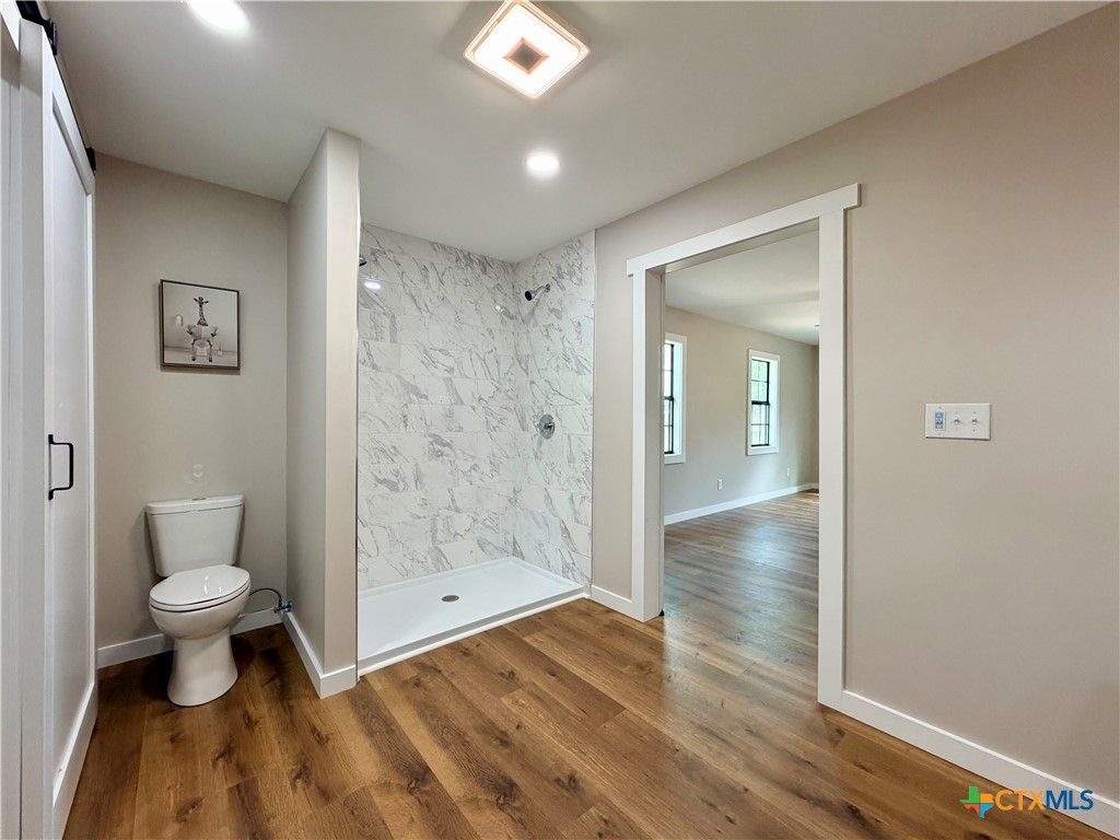 Image 23 of property listing at 209 Rice Road, Yoakum, TX 77995