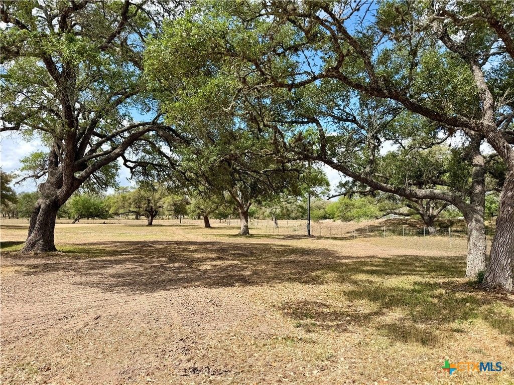 Image 33 of property listing at 209 Rice Road, Yoakum, TX 77995
