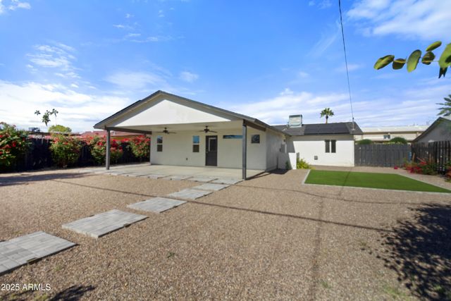 1729 W FAIRMOUNT Avenue, Phoenix, AZ 85015