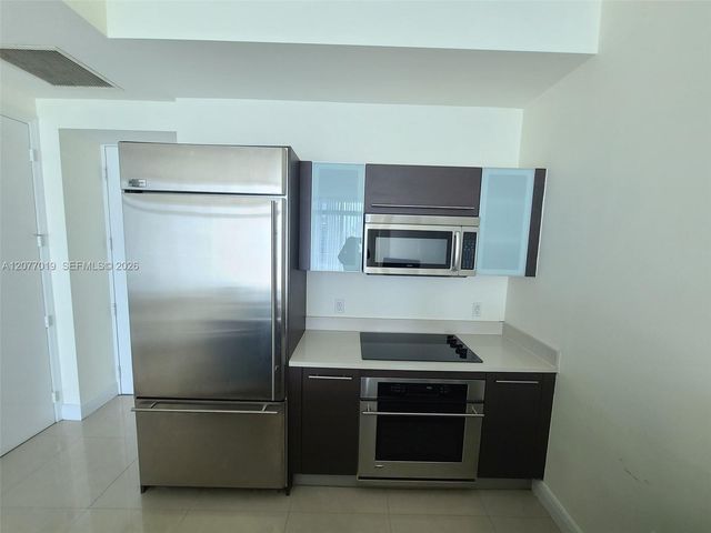 55 SE 6th Street 4106, Miami, FL 33131