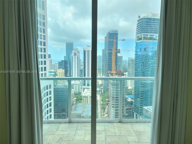 55 SE 6th Street 4106, Miami, FL 33131