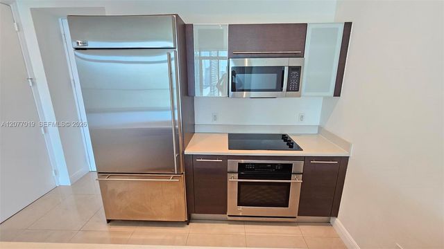 55 SE 6th Street 4106, Miami, FL 33131
