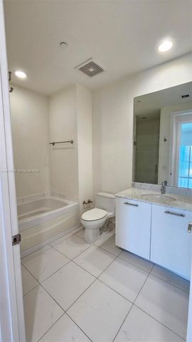 55 SE 6th Street 4106, Miami, FL 33131