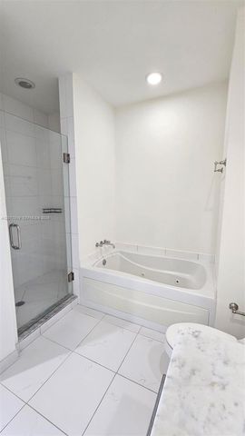 55 SE 6th Street 4106, Miami, FL 33131