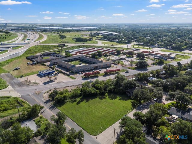 708 W Zenith Avenue, Temple, TX 76501