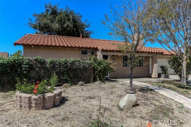 437 San Lino Court, Santa Maria, CA 93455