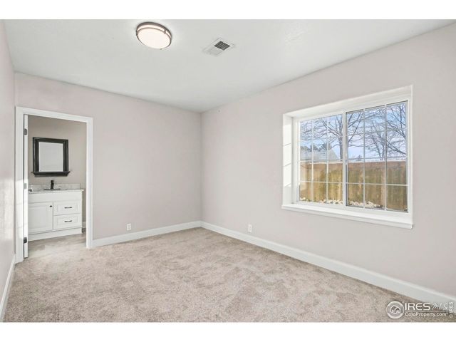 465 Saint Charles Pl, Johnstown, CO 80534