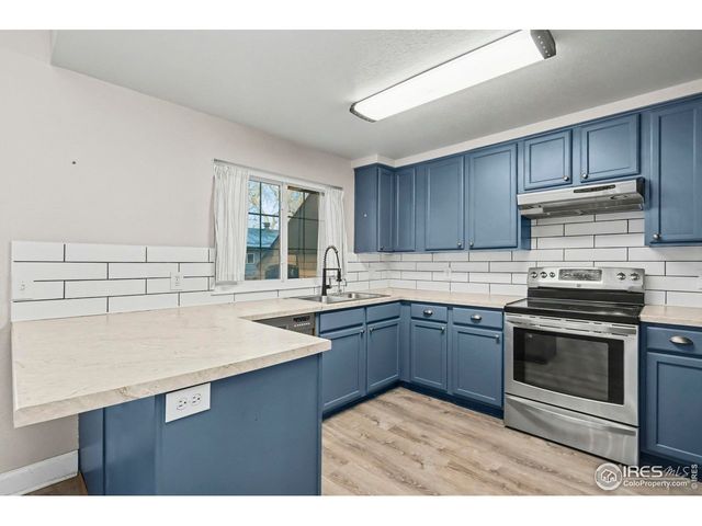 465 Saint Charles Pl, Johnstown, CO 80534