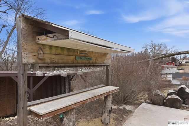 8516 Evans Street, Omaha, NE 68134