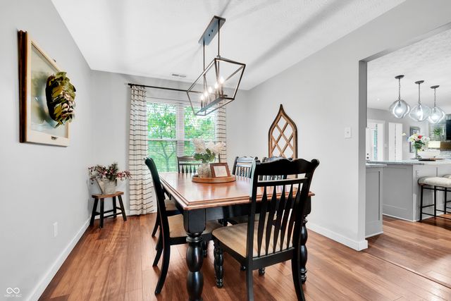 521 Glastonberry Lane, Mooresville, IN 46158