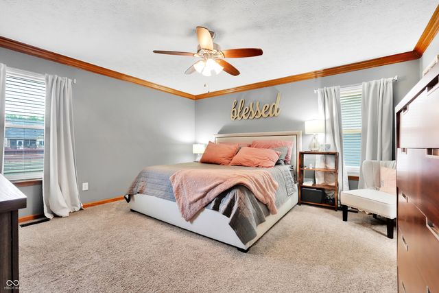 521 Glastonberry Lane, Mooresville, IN 46158