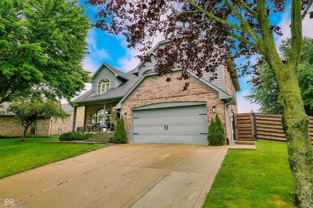 521 Glastonberry Lane, Mooresville, IN 46158
