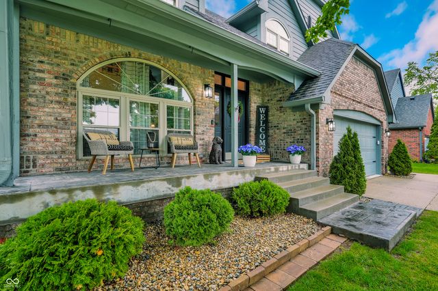 521 Glastonberry Lane, Mooresville, IN 46158