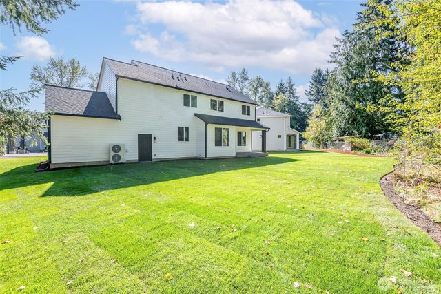 13022 51st Avenue E, Tacoma, WA 98446