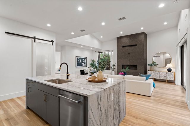9019 Liptonshire Drive, Dallas, TX 75238