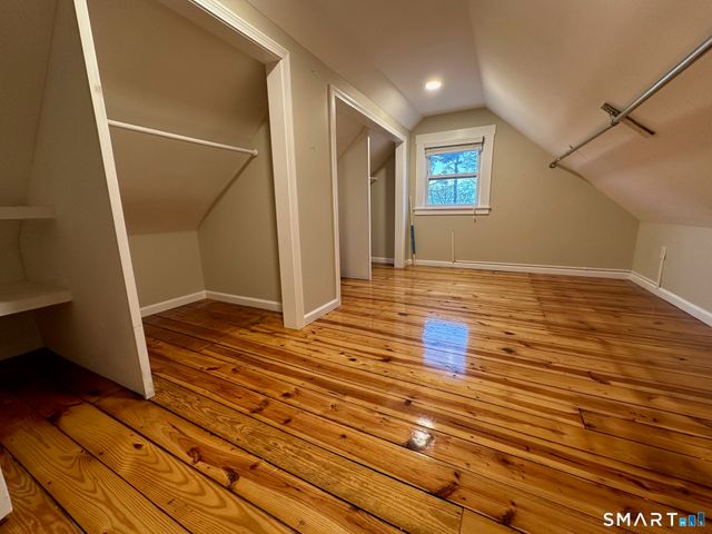 70 Hawthorne Street, Bridgeport, CT 06610