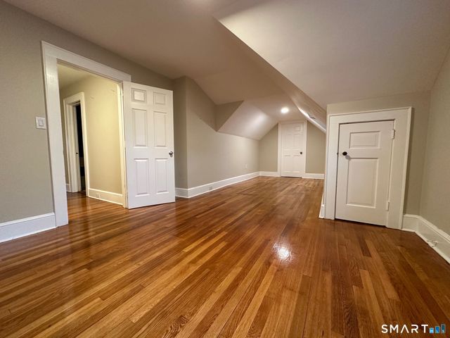 70 Hawthorne Street, Bridgeport, CT 06610