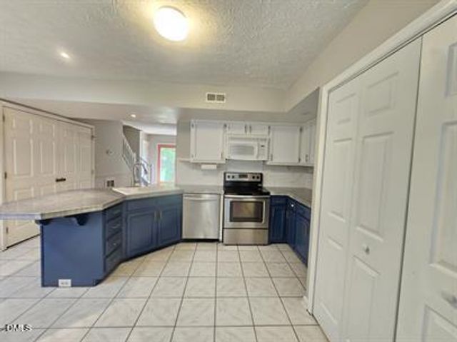 8184 Mcguire Drive, Raleigh, NC 27616