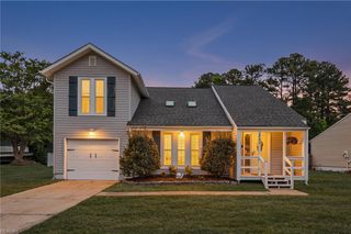 2492 Mirror Lake DR, Virginia Beach, VA 23453