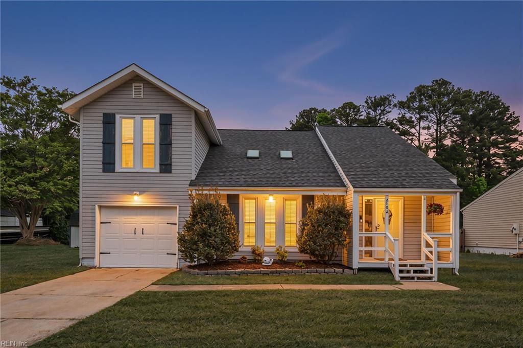 2492 Mirror Lake DR, Virginia Beach, VA 23453