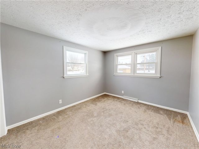 231 Cedar Street N, East Canton, OH 44730