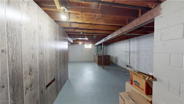 231 Cedar Street N, East Canton, OH 44730