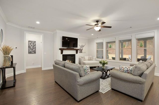 202 Vandiver Court, Acworth, GA 30101