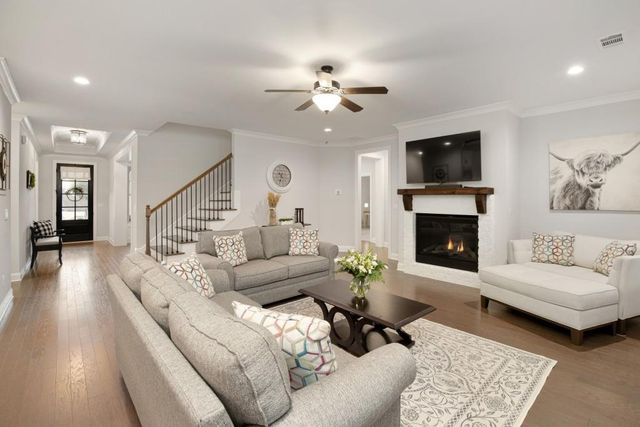 202 Vandiver Court, Acworth, GA 30101