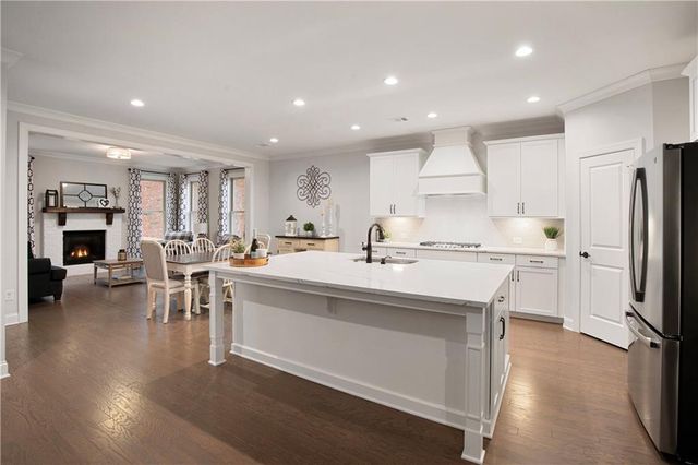 202 Vandiver Court, Acworth, GA 30101