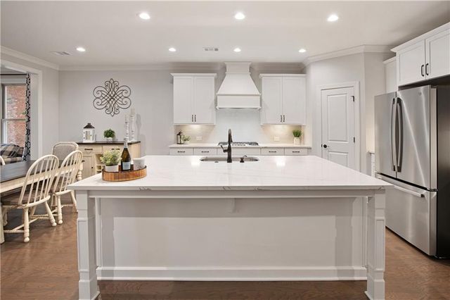 202 Vandiver Court, Acworth, GA 30101